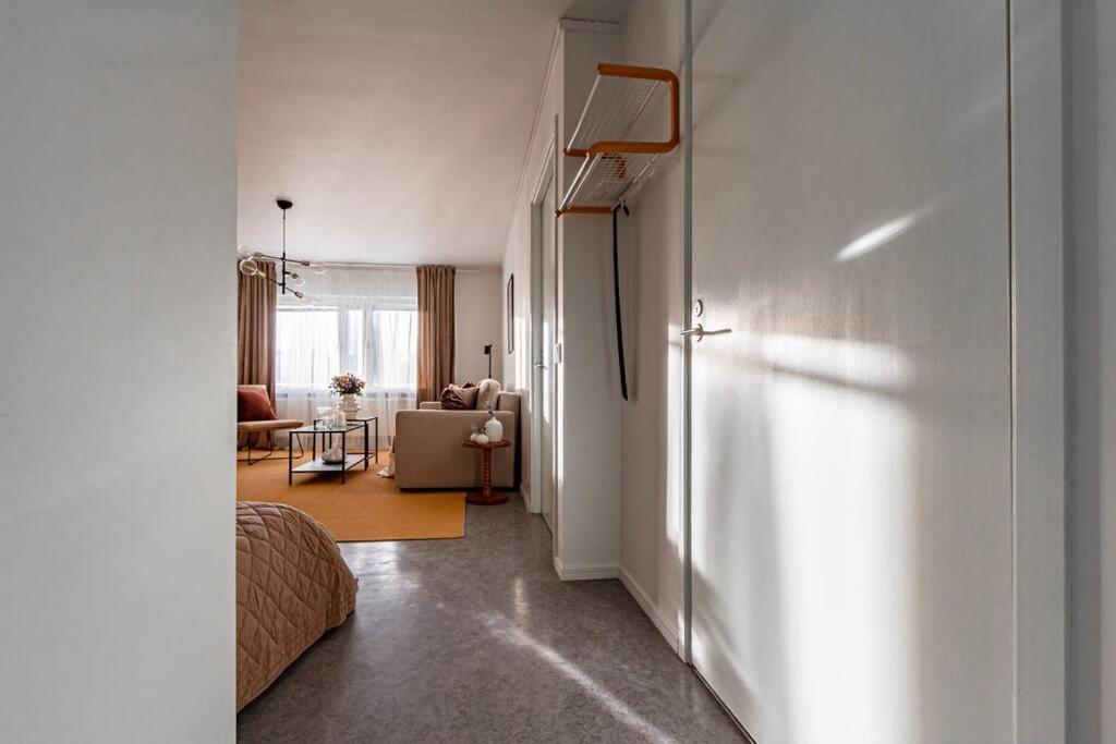Affordable Studio In Trendy Sofo, Construction Work 스톡홀름 외부 사진